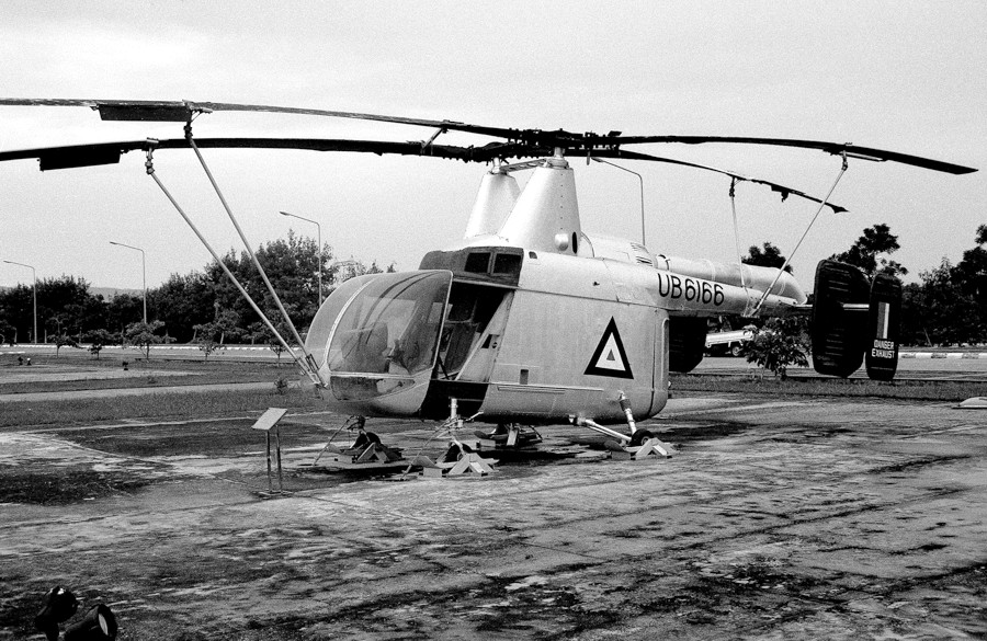 HH43 UB6166 Myanmar 24Jul2016 GHiltermann BW